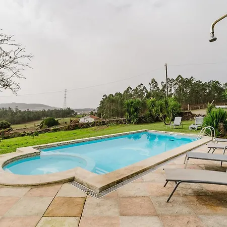 The Beauty Of Simplicity ヴィラ Gondifelos