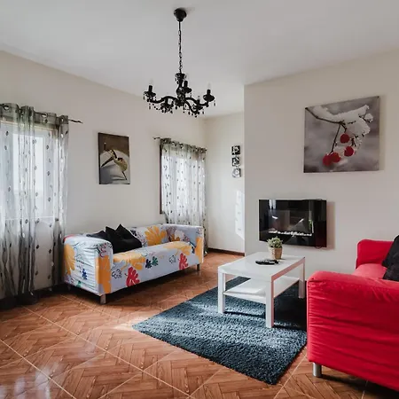 The Beauty Of Simplicity Gondifelos