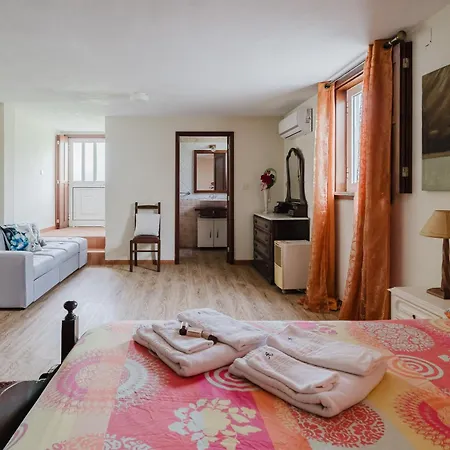 The Beauty Of Simplicity * Gondifelos